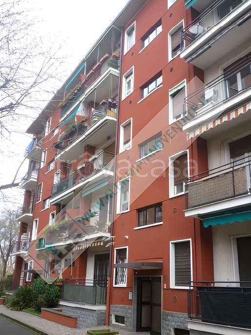 appartamento in vendita a Milano in zona Crescenzago