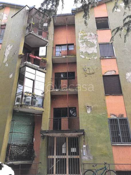 appartamento in vendita a Milano in zona Comasina