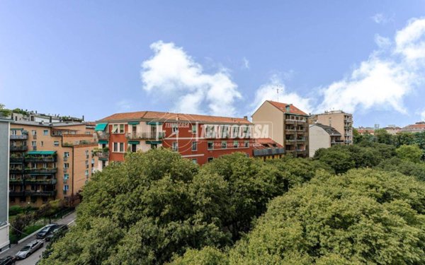 appartamento in vendita a Milano in zona Città Studi