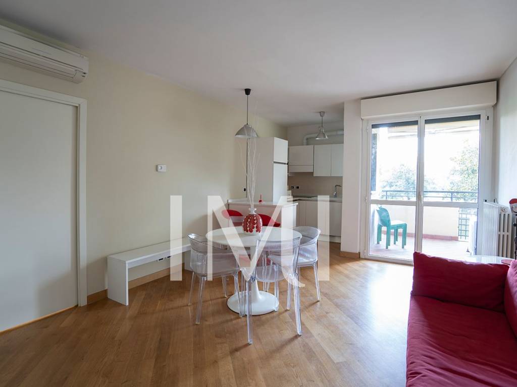 appartamento in vendita a Milano in zona Porta Vittoria