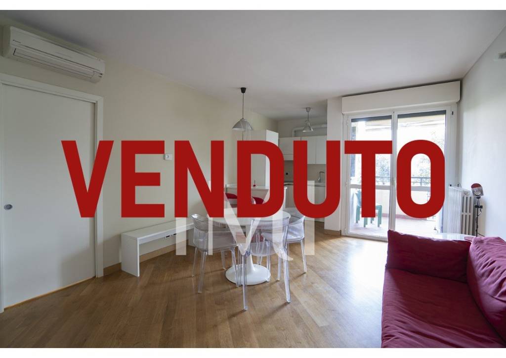 appartamento in vendita a Milano in zona Piazzale Lodi