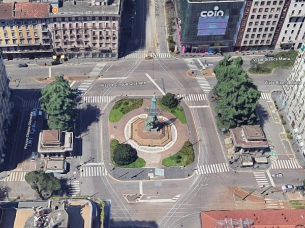 appartamento in vendita a Milano in zona Guastalla