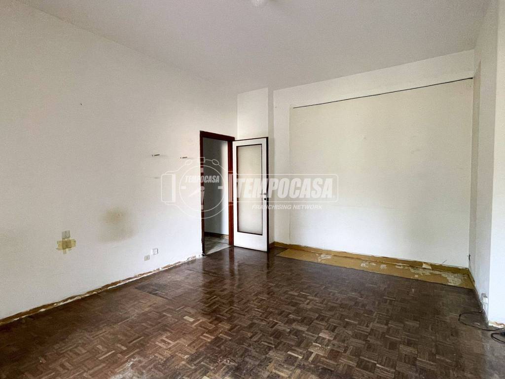 appartamento in vendita a Milano in zona Lambrate