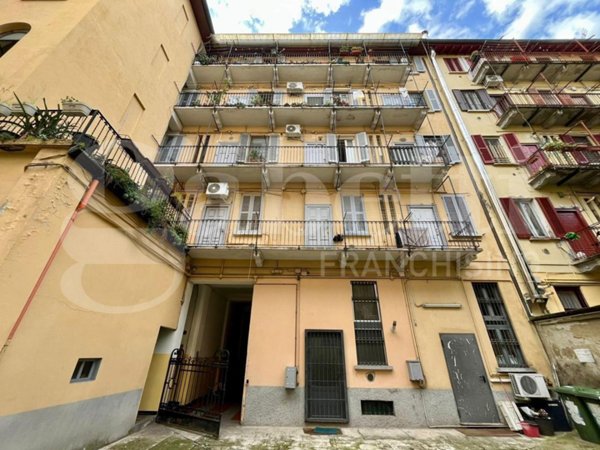appartamento in vendita a Milano in zona Morivione