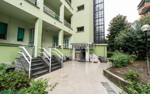appartamento in vendita a Milano in zona Gorla
