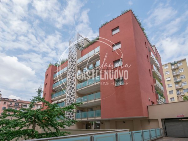 appartamento in vendita a Milano in zona Sempione