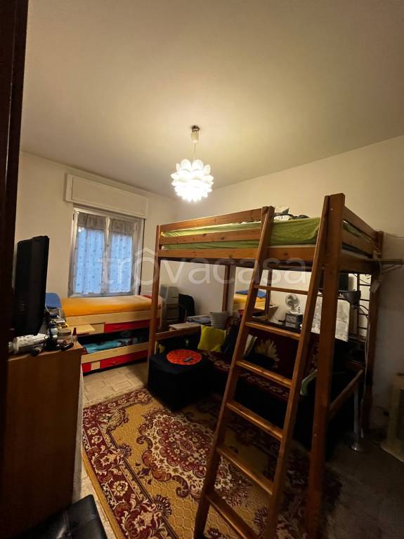 appartamento in vendita a Milano in zona Quinto Romano