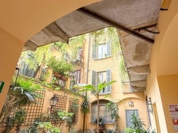appartamento in vendita a Milano in zona Brera