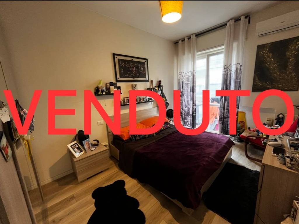 appartamento in vendita a Milano in zona Baggio
