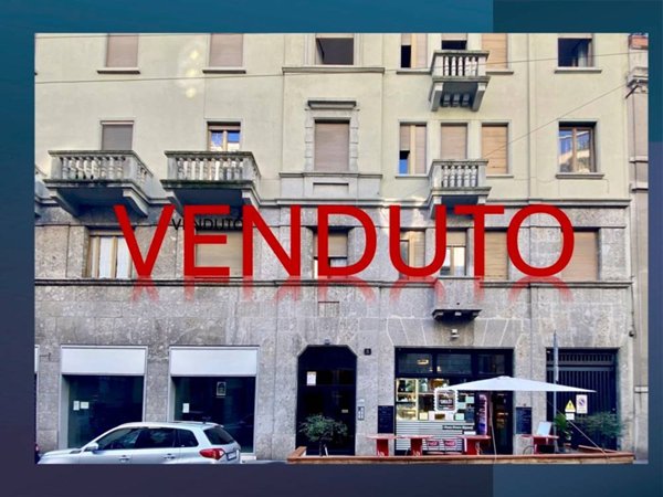 appartamento in vendita a Milano in zona Guastalla
