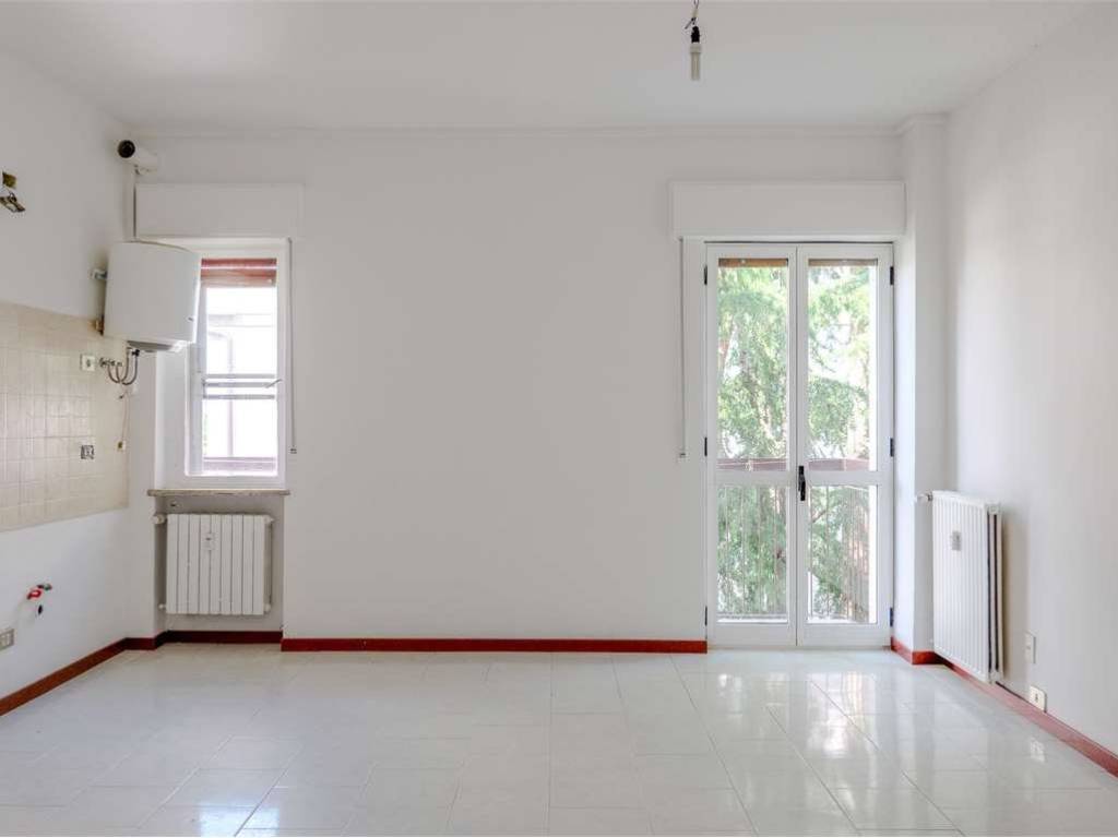 appartamento in vendita a Milano in zona Baggio