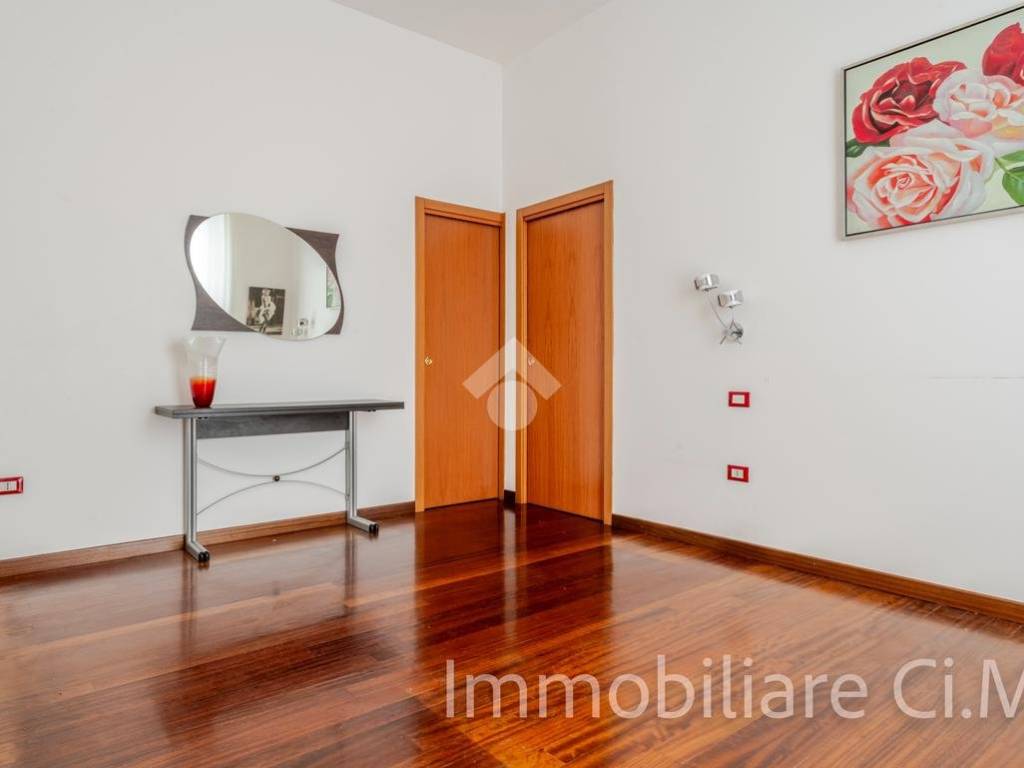 appartamento in vendita a Milano in zona Città Studi