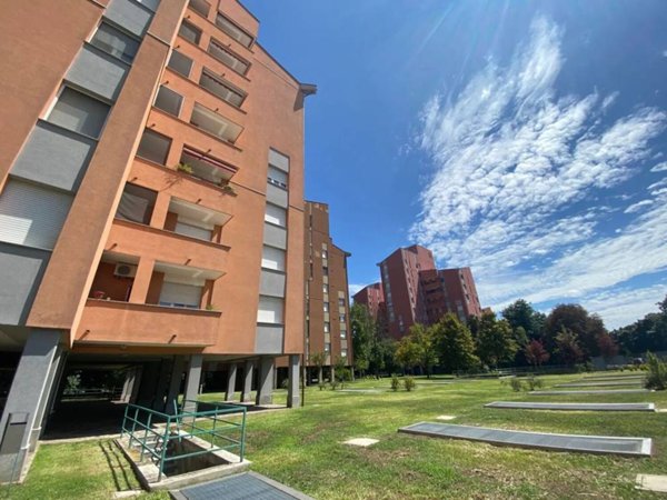 appartamento in vendita a Milano in zona Baggio