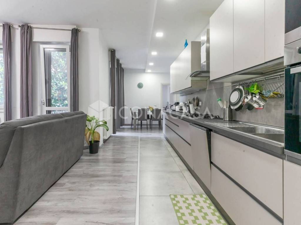 appartamento in vendita a Milano in zona Bovisa