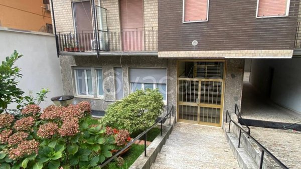 appartamento in vendita a Milano in zona Gorla