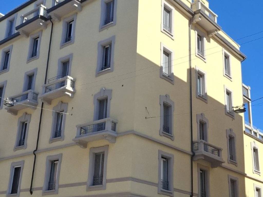 ufficio in vendita a Milano in zona Isola