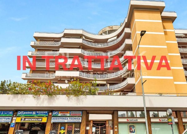 appartamento in vendita a Milano in zona Taliedo