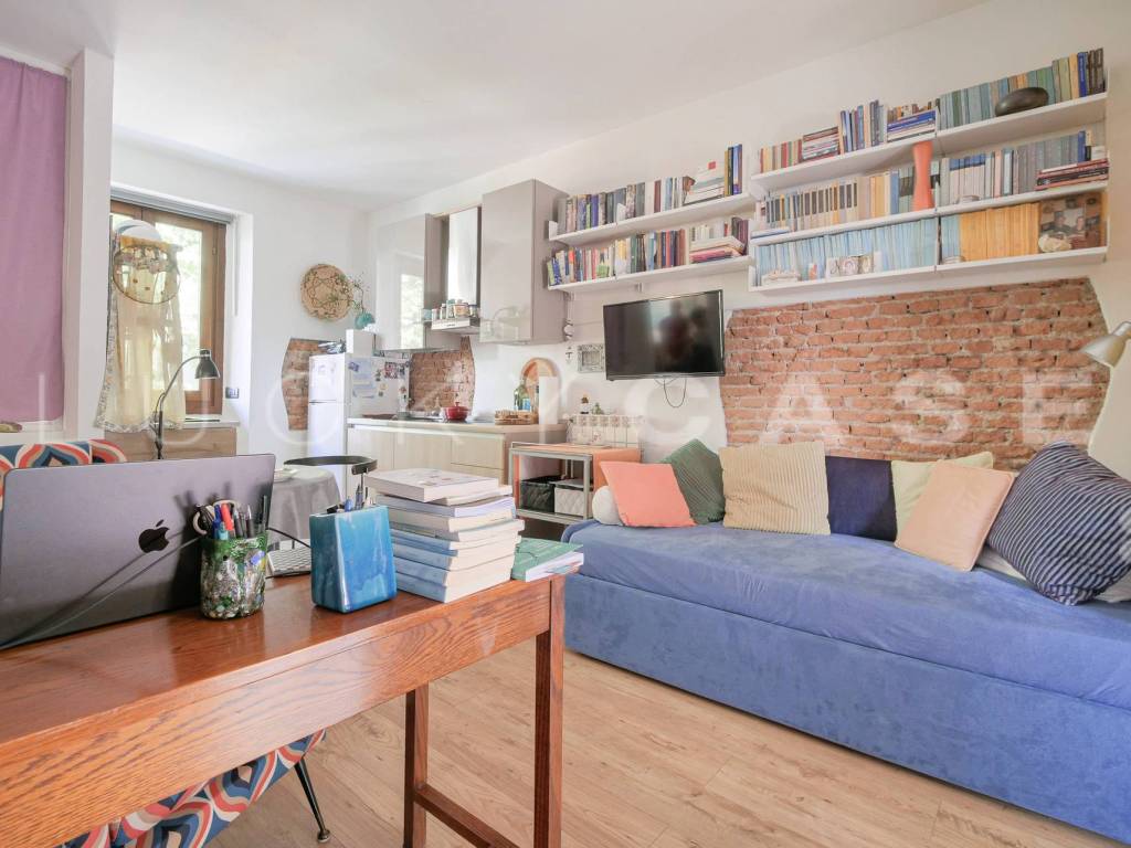 appartamento in vendita a Milano in zona Bovisa