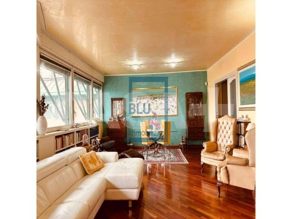 appartamento in vendita a Milano in zona Bocconi