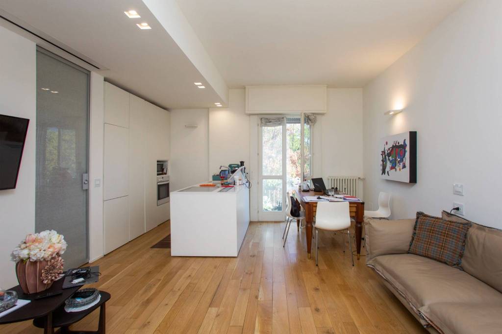 appartamento in vendita a Milano in zona Brera