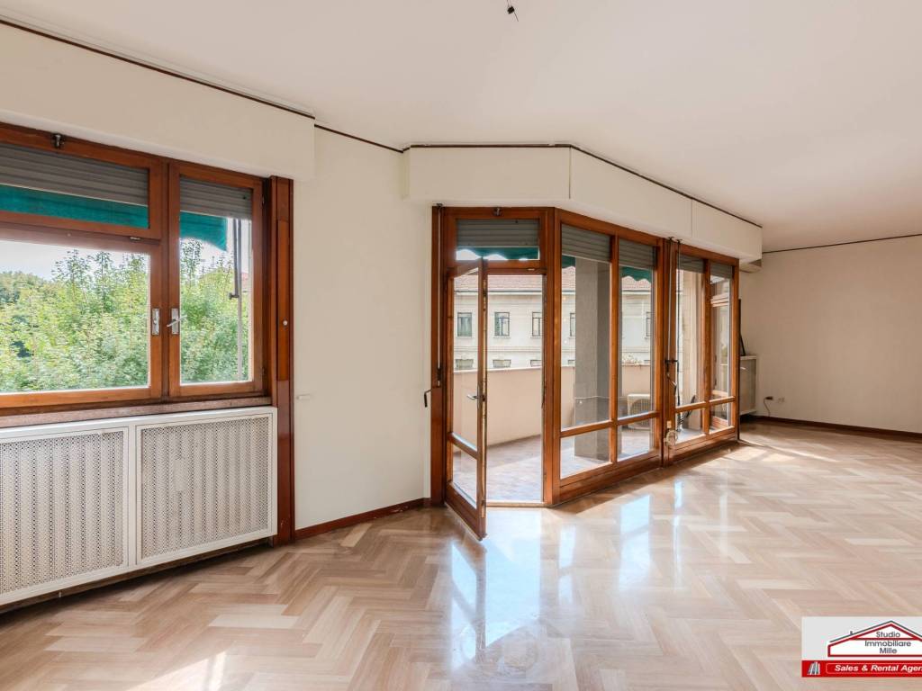 appartamento in vendita a Milano in zona Città Studi