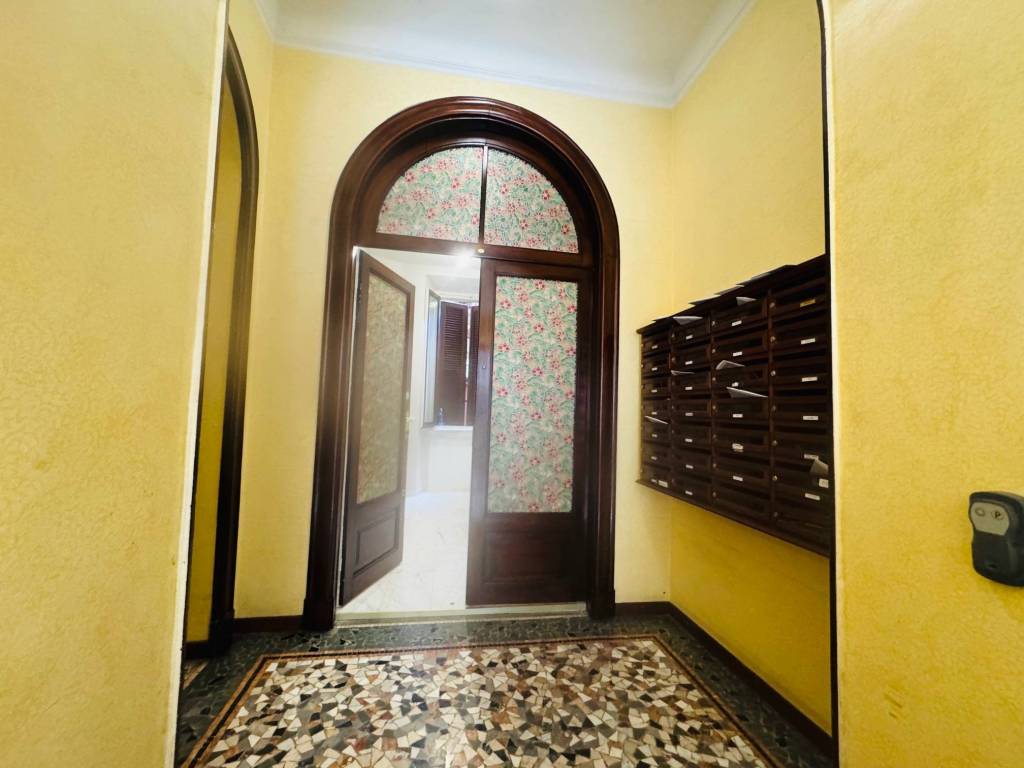 appartamento in vendita a Milano in zona Città Studi