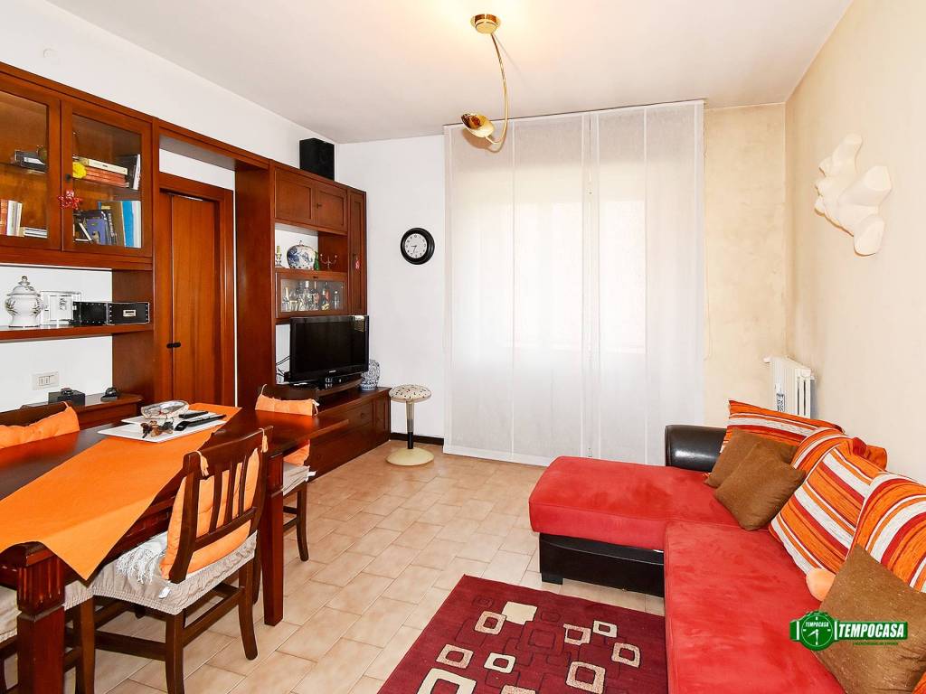 appartamento in vendita a Milano in zona Chiesa Rossa