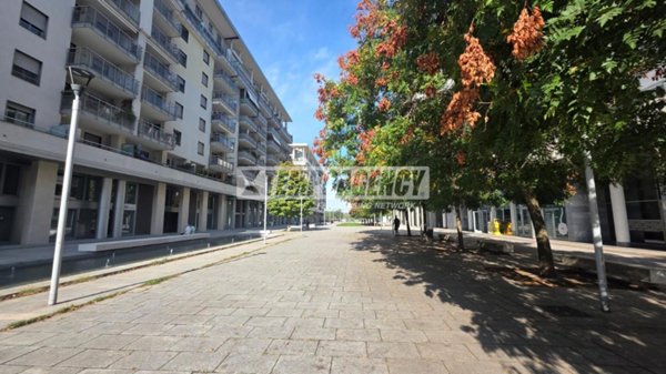 appartamento in vendita a Milano in zona Rogoredo