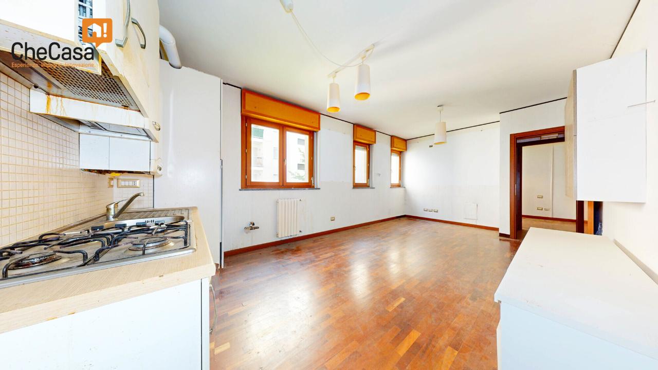 appartamento in vendita a Milano in zona Loreto