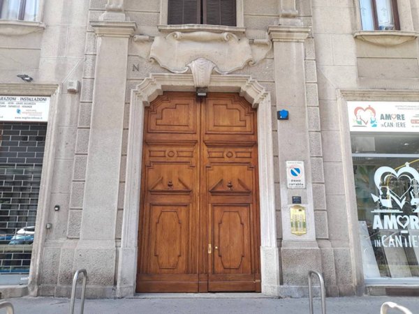 appartamento in vendita a Milano in zona Barona