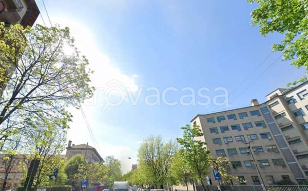 appartamento in vendita a Milano in zona Bocconi