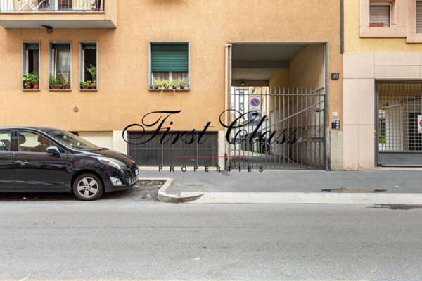 appartamento in vendita a Milano in zona Dergano