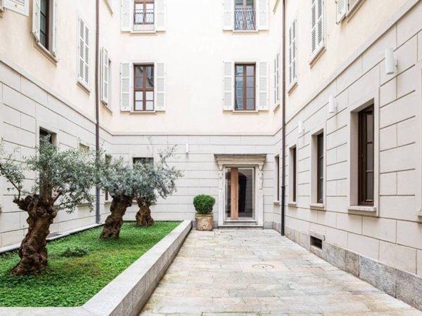 appartamento in vendita a Milano in zona Brera