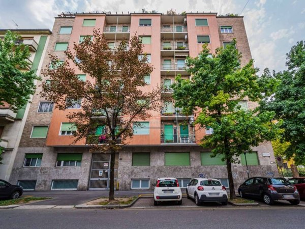 appartamento in vendita a Milano in zona Il Portello
