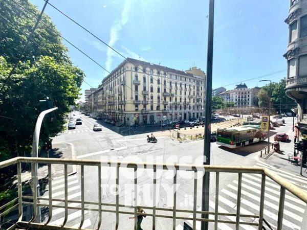 appartamento in vendita a Milano in zona Centro Direzionale