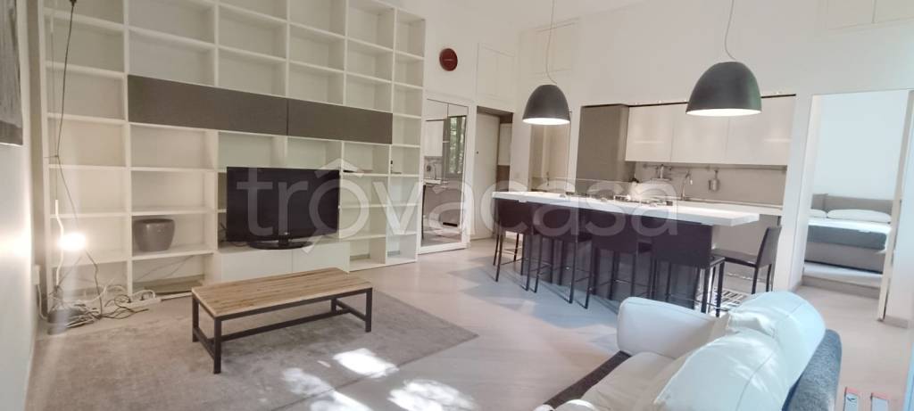 appartamento in vendita a Milano in zona Solari