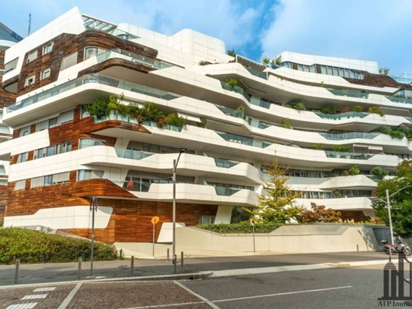 appartamento in vendita a Milano in zona Sempione