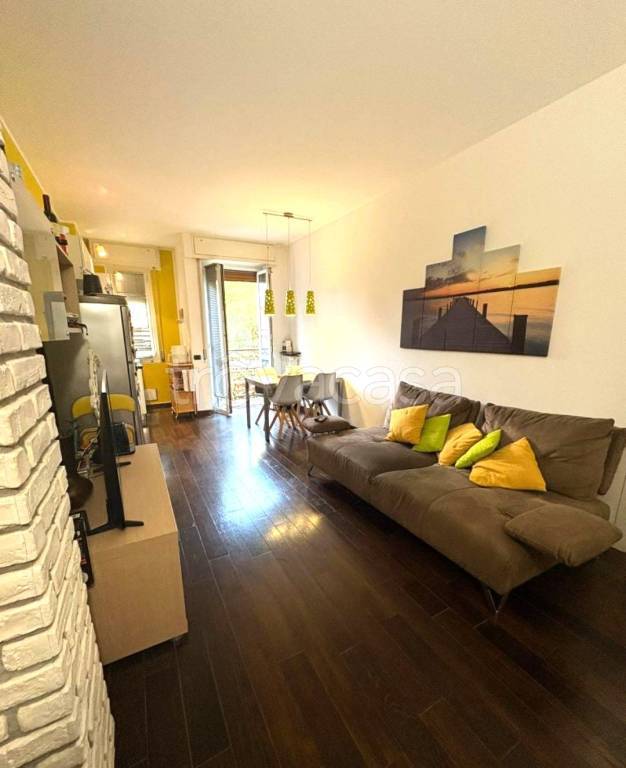 appartamento in vendita a Milano in zona Corvetto