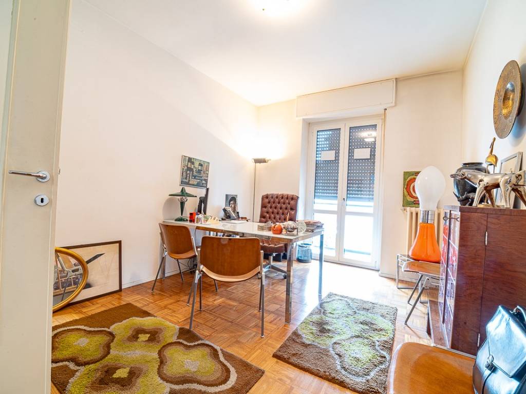 appartamento in vendita a Milano in zona Sempione