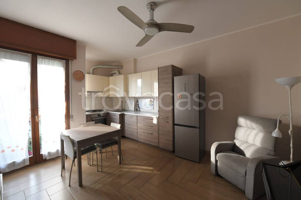 appartamento in vendita a Milano in zona Dergano