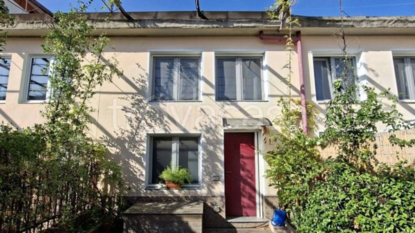 appartamento in vendita a Milano in zona Bovisa