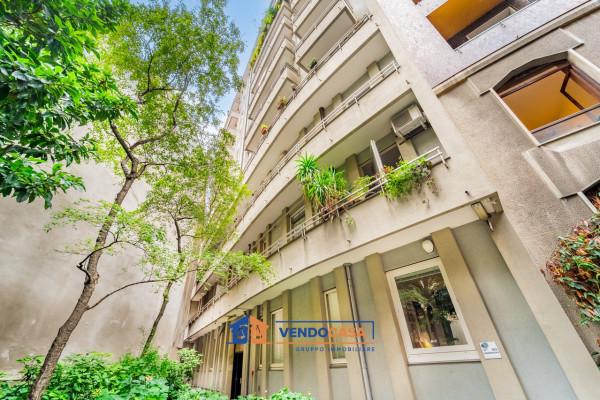 appartamento in vendita a Milano in zona Brera