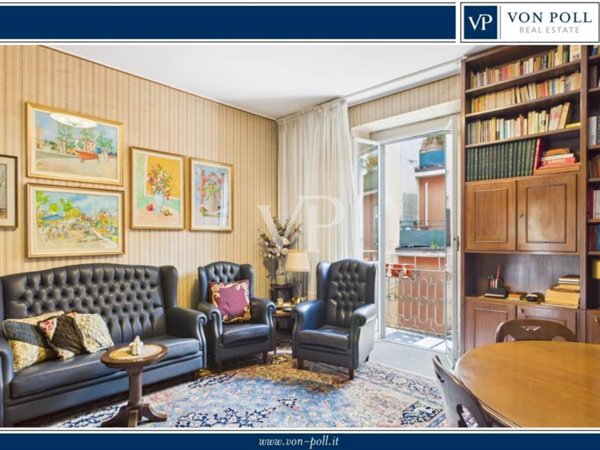 appartamento in vendita a Milano in zona Sant'Ambrogio