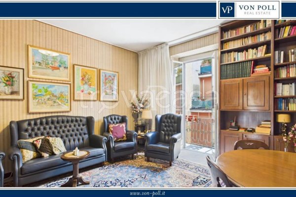 appartamento in vendita a Milano in zona Sant'Ambrogio