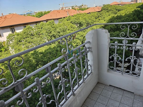 appartamento in vendita a Milano in zona Loreto
