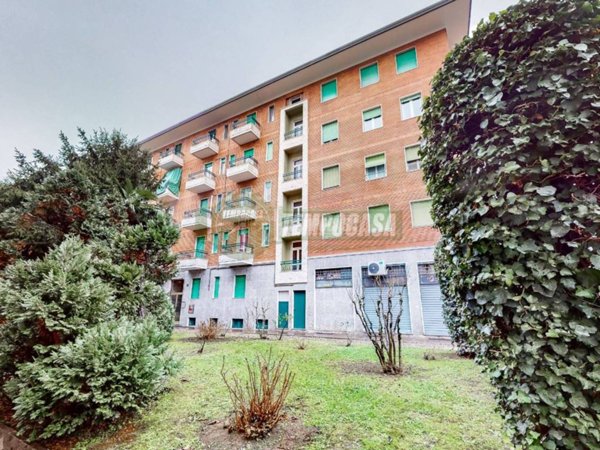 appartamento in vendita a Milano in zona Forlanini
