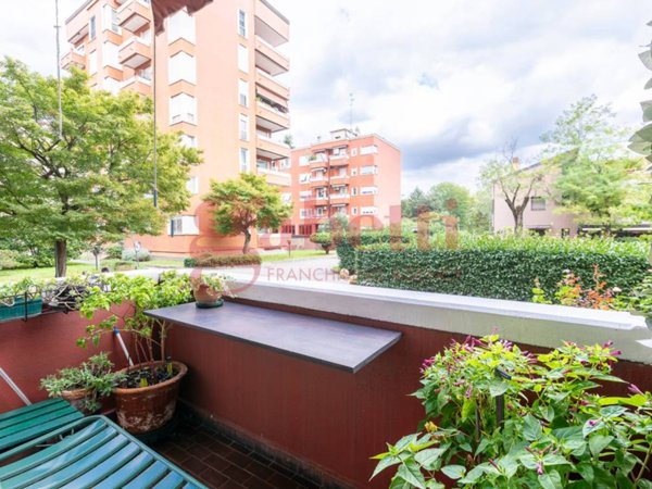 appartamento in vendita a Milano in zona Affori