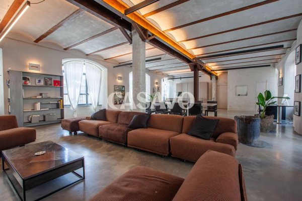 appartamento in vendita a Milano in zona Famagosta