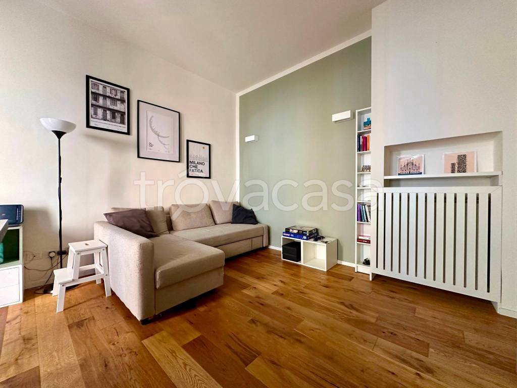 appartamento in vendita a Milano in zona Isola