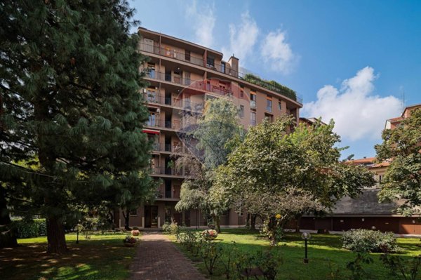 appartamento in vendita a Milano in zona Corvetto